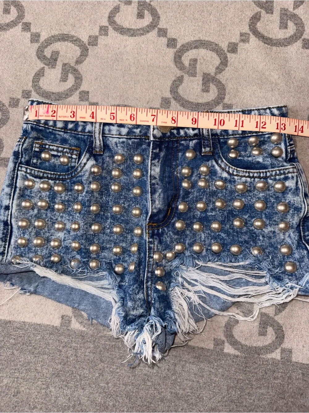 Metal Stud Embellished Distressed Denim Shorts - Picture 6 of 10